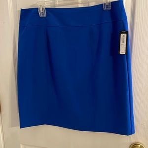 NWT Royal blue Worthington Pencil skirt. Size 16
